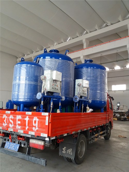 上海客户订购的定压补水装置已发货！